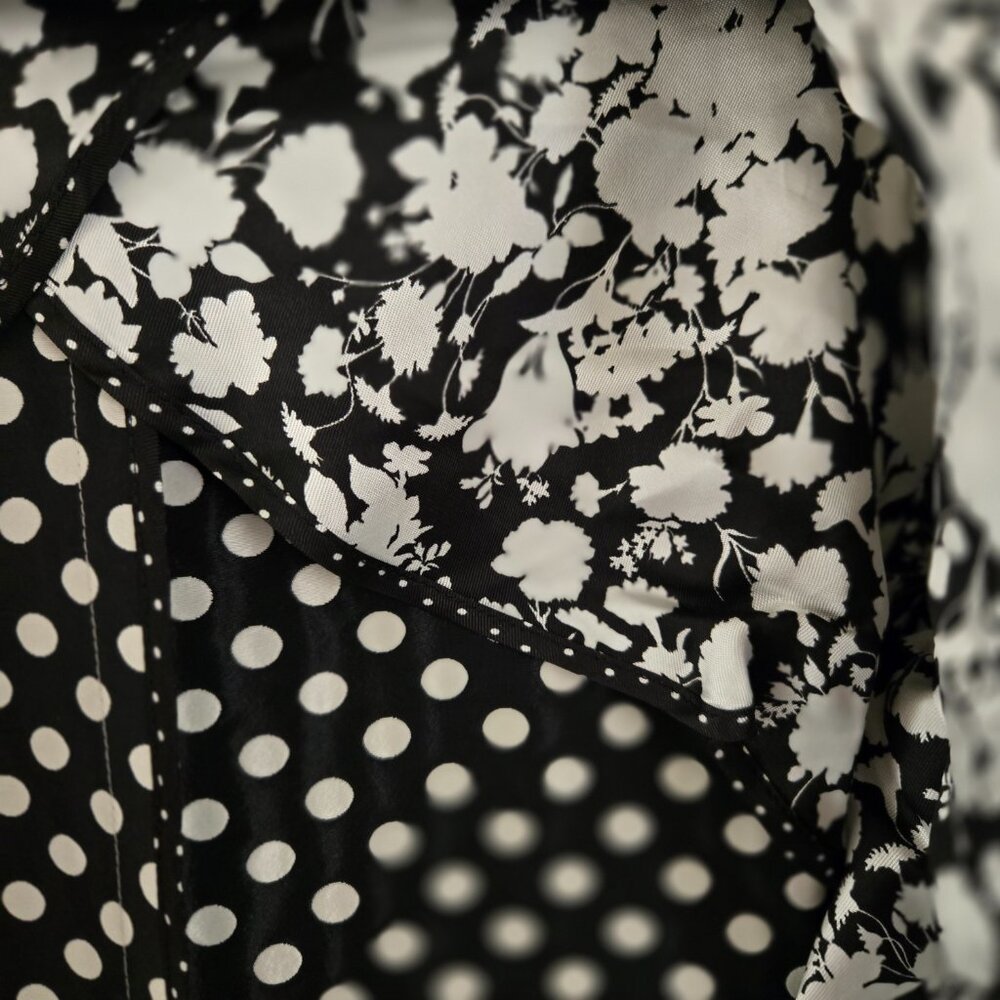 Weekend Max Mara Polka Dot Trench Coat Black White Belted Jacket Size 4 - Picture 12 of 16